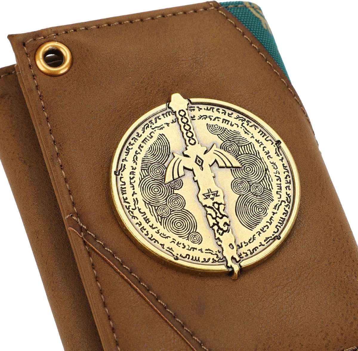 The Legend of Zelda: Tears of the Kingdom Metal Badge Trifold Chain Wallet